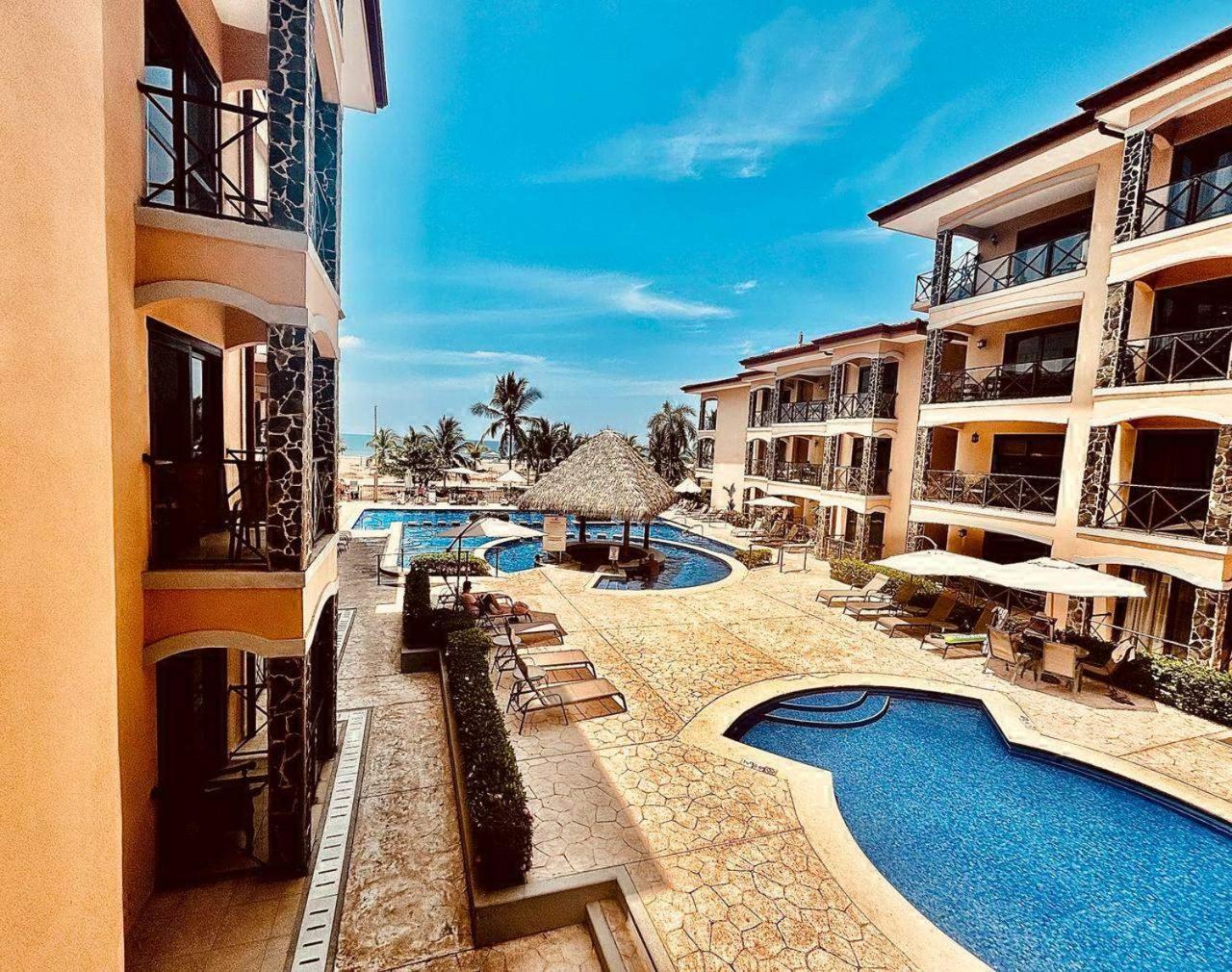Apartamento De Lujo Las 3 Gotas Jaco, Frente Al Mar Con Vista A La Playa Luaran gambar