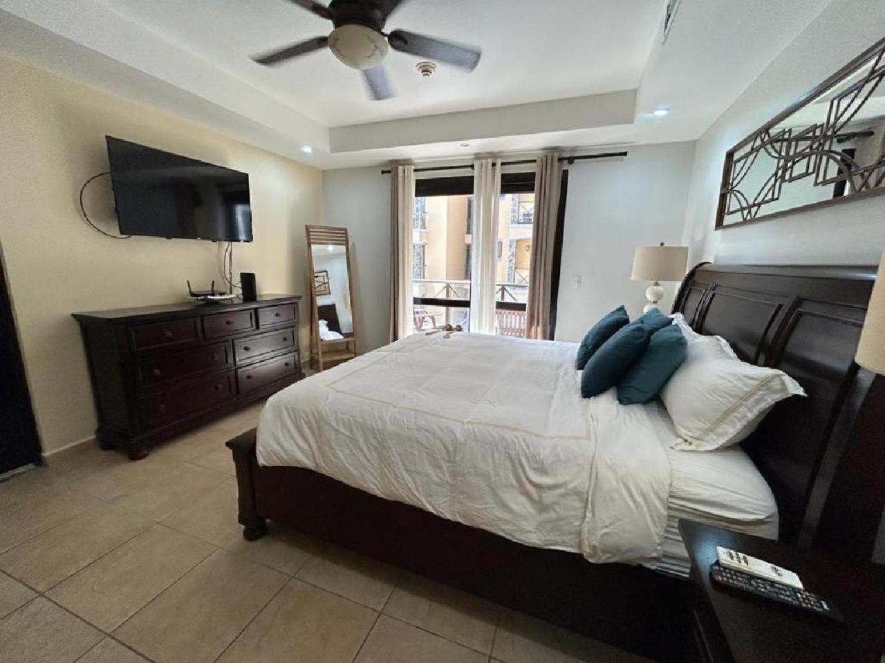 Apartamento De Lujo Las 3 Gotas Jaco, Frente Al Mar Con Vista A La Playa Luaran gambar
